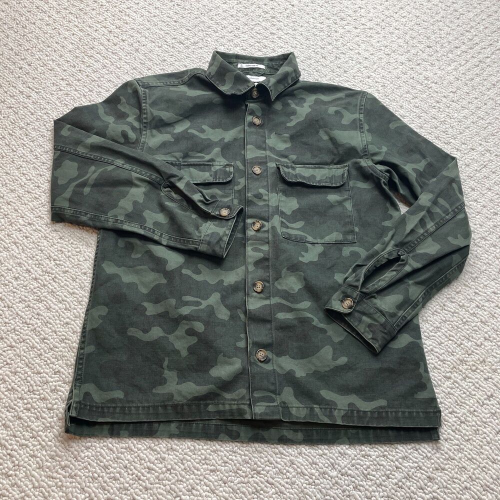 Urban Outfitters Camo Jacket Mens XS Green Oversized Fit Overshirt Button Up Top